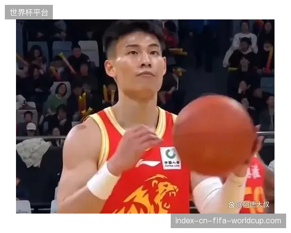 沪杭对决开启CBA新篇章，常规赛冠亚军会师总决赛预示联赛竞争进入新阶段。
